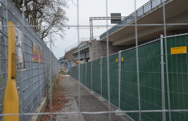 Vorhandener Durchgang Vorhandener Durchgang