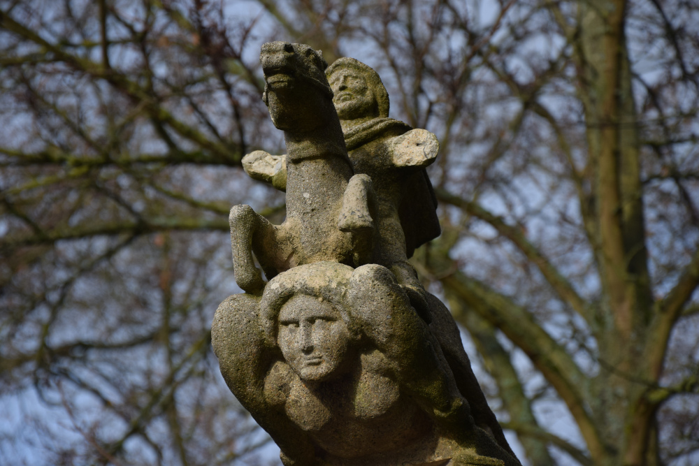 Jupiter mit fehlenden Armen 2021 Jupiter mit fehlenden Armen 2021